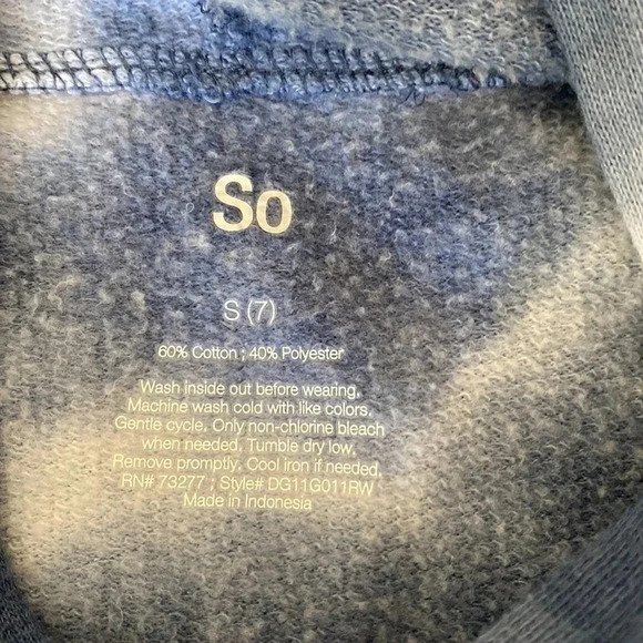 SO Blue Water Long Hoodie Size Small (7) - Picture 4 of 6